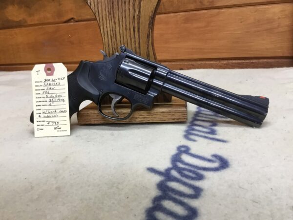 Smith and Wesson, Model 586, Caliber 357 Mag, Dual Action Revolver - Image 3