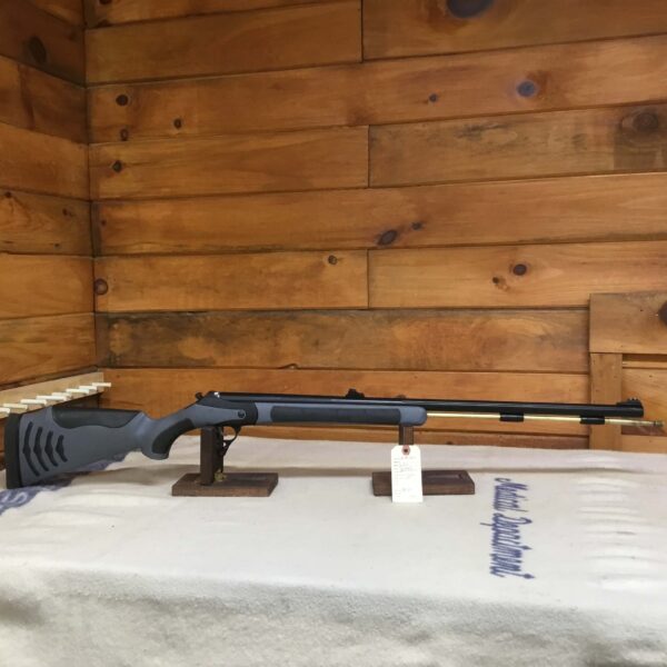 Thompson Center, Triumph, Bone Collector, Inline Muzzleloader