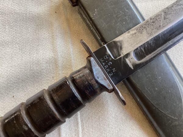 WWII US NAVY MKII Fighting Knife by Camillus in Fiber Scabbard - Image 8