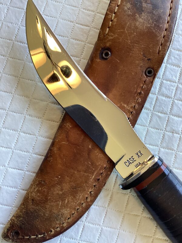 Vintage Case XX Model 323-5 Hunting Knife in Matching Sheath - Image 7