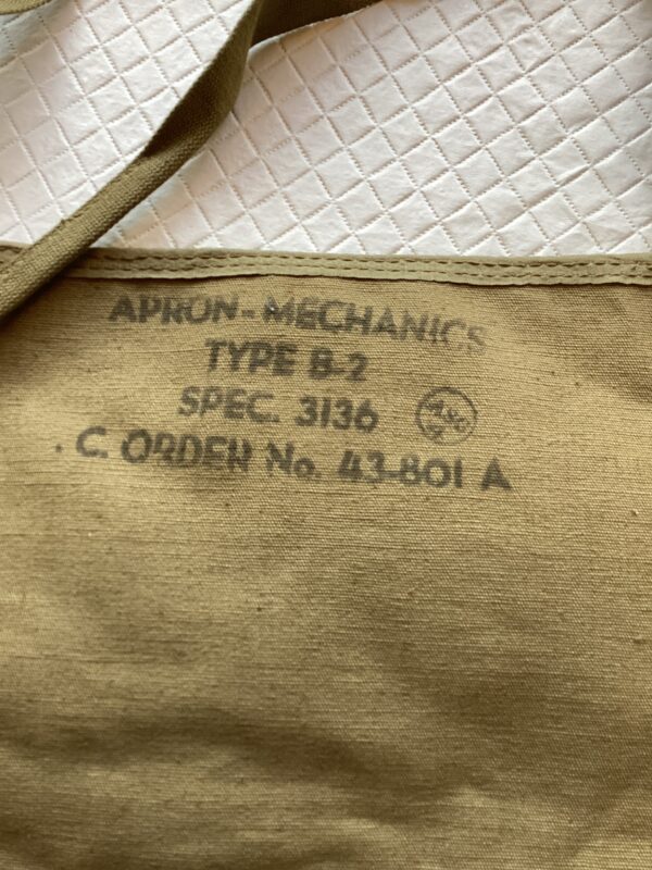 WWII US Army Air Corps Type B-2 Mechanics Tool Apron - Image 7