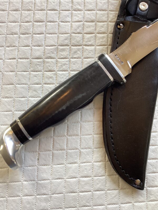 Vintage Case-XX 223-5 Skinner Bowie Hunting Knife w/ Sheath - Image 3