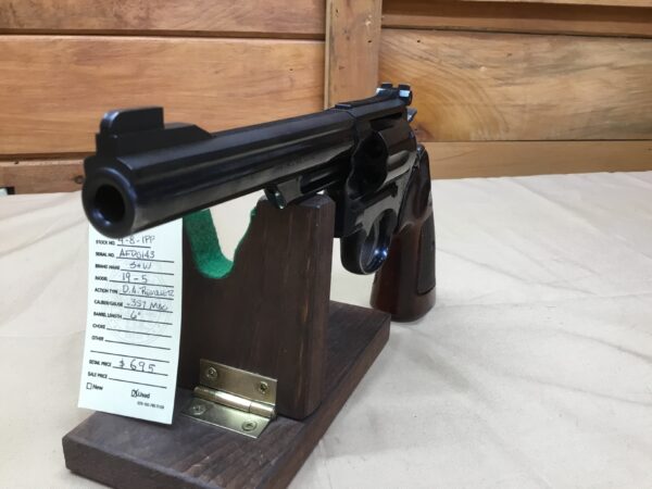 Smith & Wesson, 19-5, .357 Magnum, D.A. Revolver - Image 3