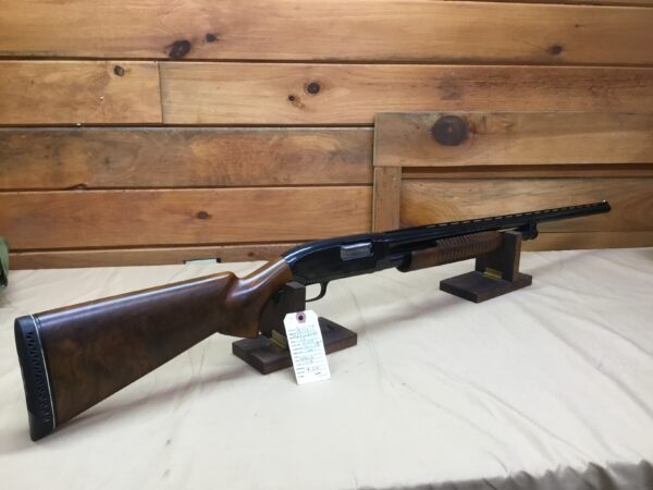 Winchester, Model 12, 12ga 2 3/4”, Pump Action